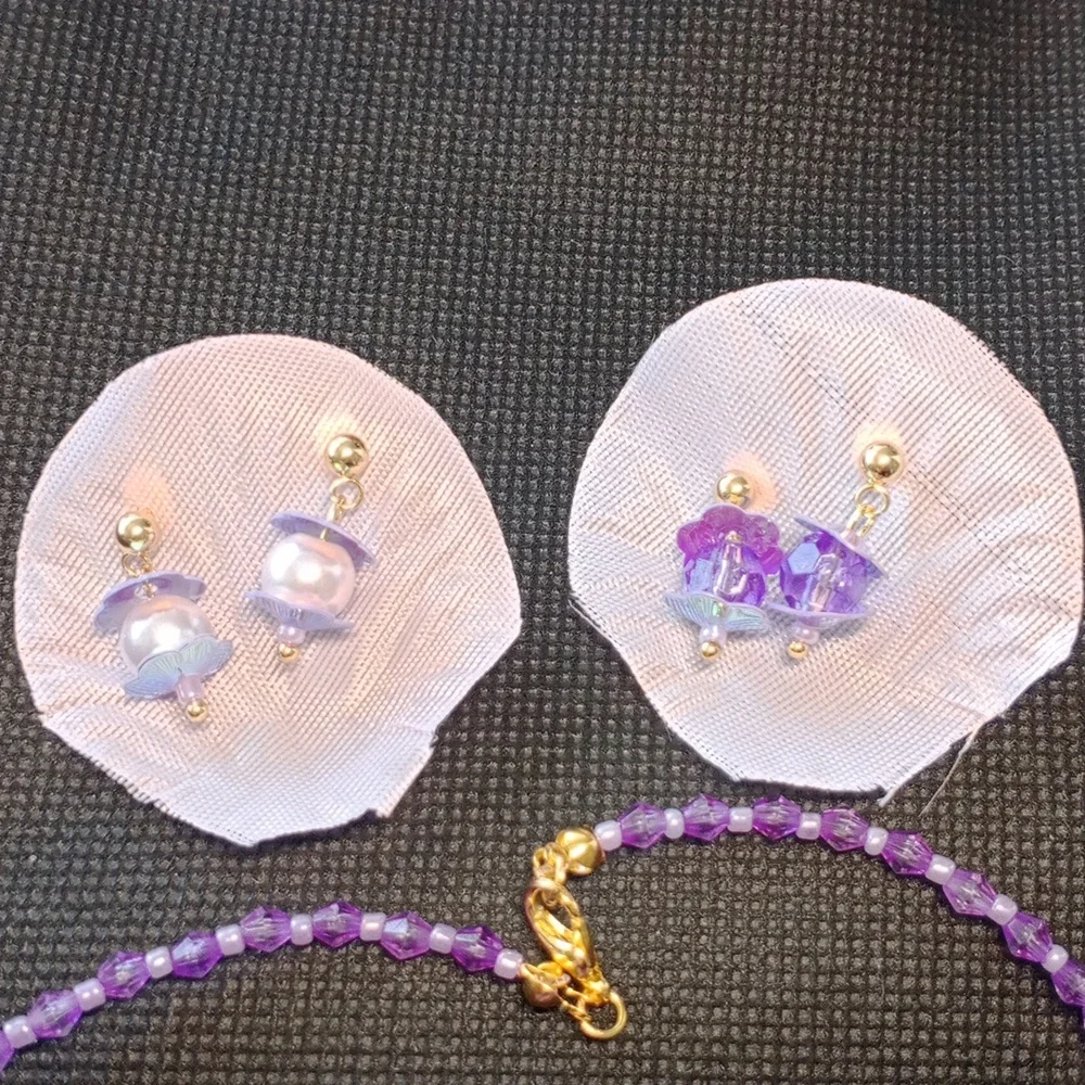 NEW ๐คฉ Purple Beaded Jewelry Set - Picture 2 of 5